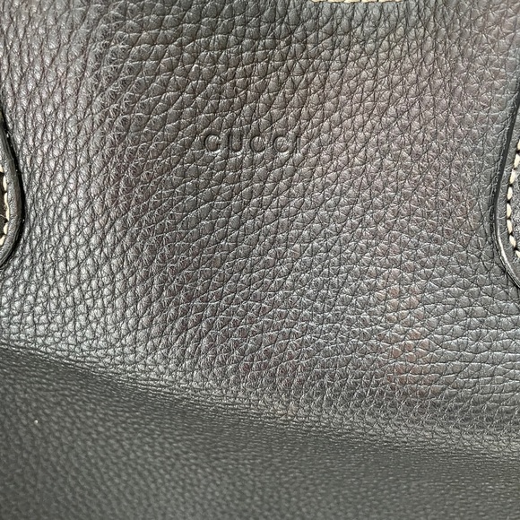 Authentic Gucci Reversible Rumble Tote - Picture 4 of 16